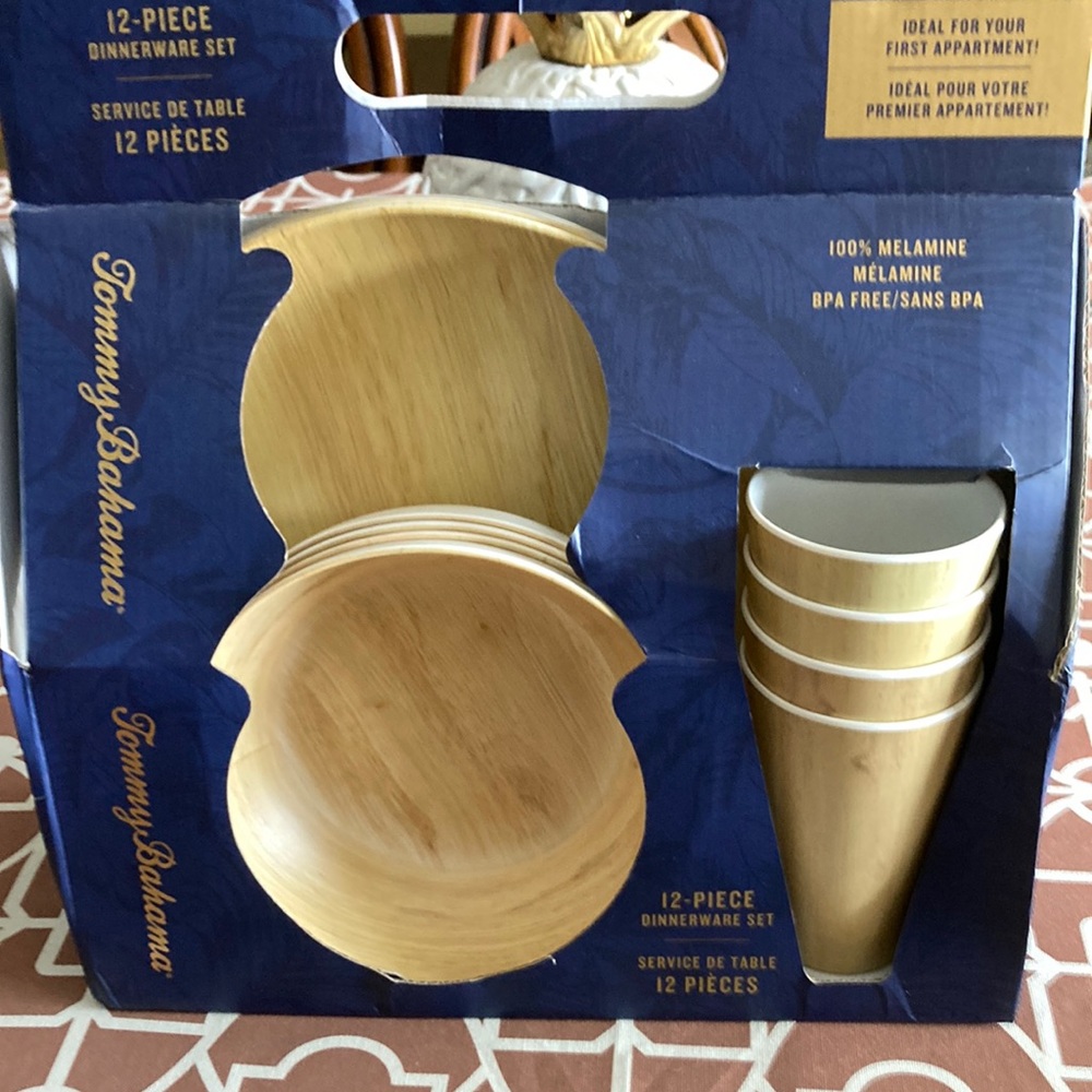 Tommy Bahama New 12 Piece Wood Look Dish Set